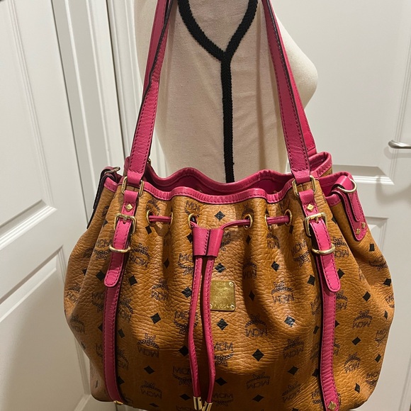 MCM COGNAC VISETOS WITH PINK LEATHER ACCENTS DRAWSTRING SHOULDER BAG - Picture 15 of 16